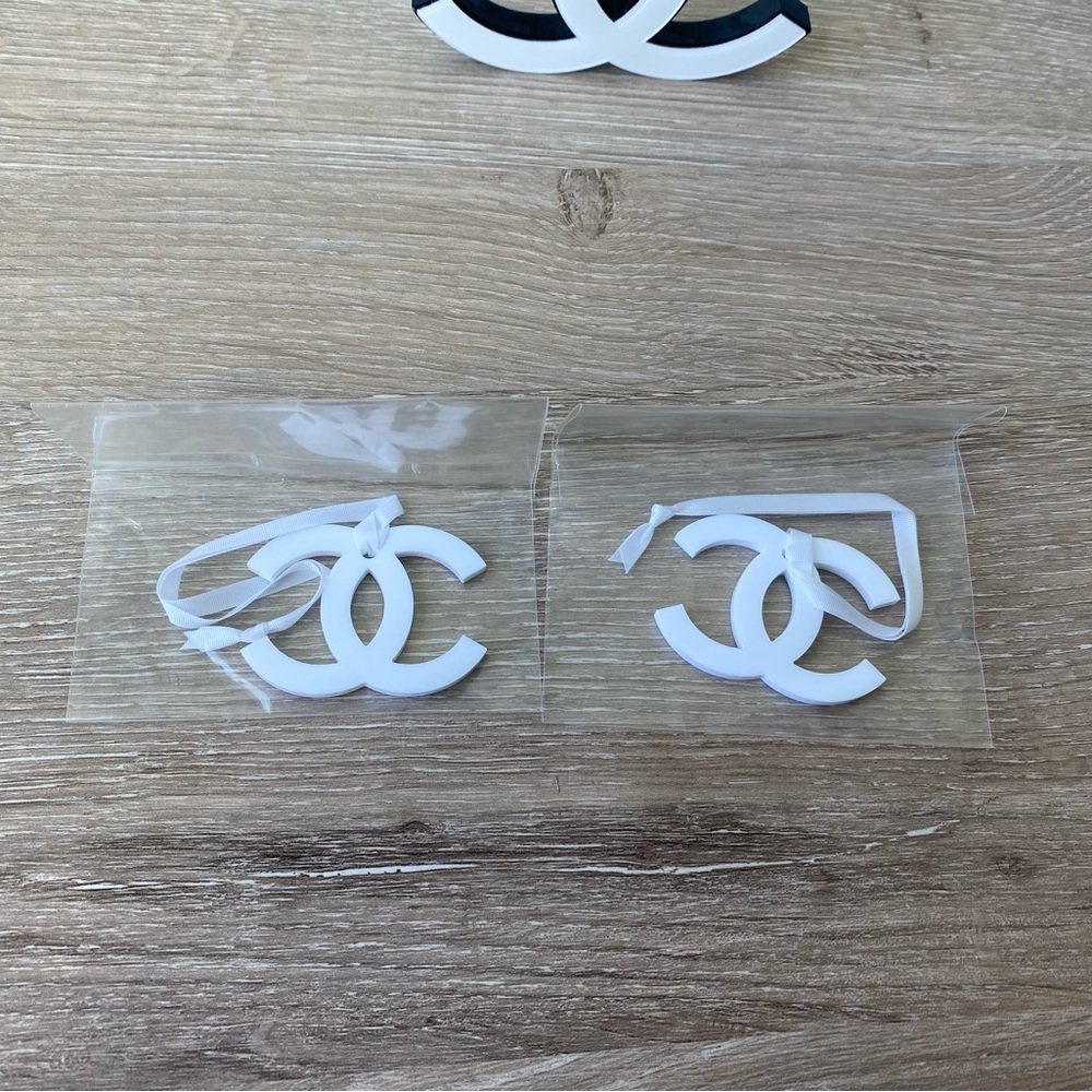 Chanel Charm - Picture 3 of 6